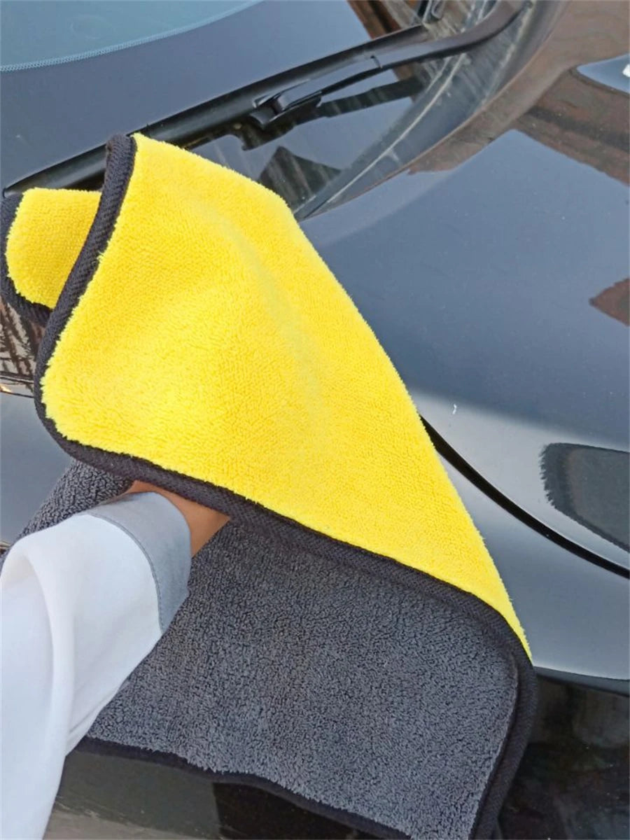 🧽🚗 Toalha de Microfibra para Limpeza Automotiva