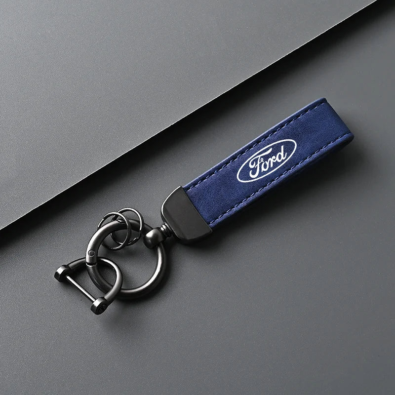 Chaveiro de carro em acabamento vintage em couro camurça Ford